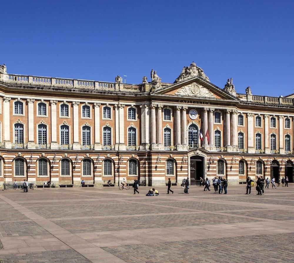 Ibis Styles Toulouse Capitole Hotel Exterior photo